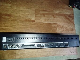 Nahradne diely pre LCD a QLED TV Samsung - 11