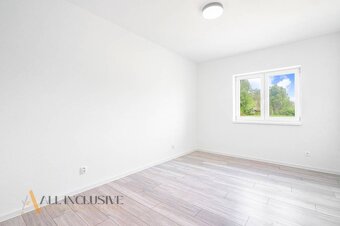 ALL INCLUSIVE l NA PREDAJ 3 MODERNÉ RODINNÉ DOMY V OBCI BLAH - 11