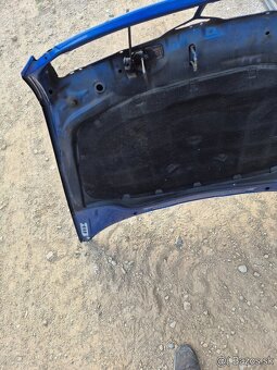 Predám prednú kapotu na Škoda Octavia II 2 - 11