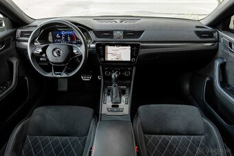 Superb Sedan SPORTLINE 2.0TDI DSG 4x4 - 11