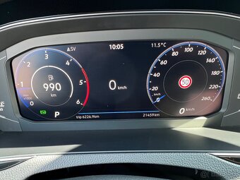 Volkswagen Passat 2.0 TDI - 11