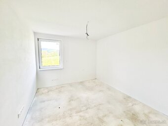 Novostavba päťizbového RD a pozemok 700 m2 Lubina Hrnčiarové - 11