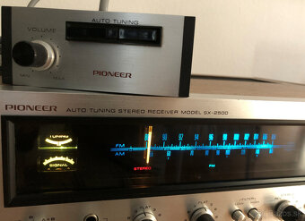 Pioneer SX 2500 AutoTuning s dialkovym - 11