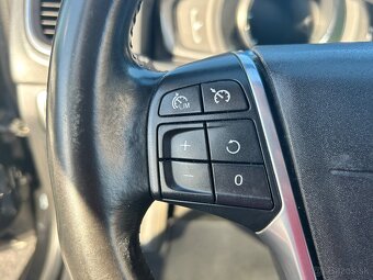 Volvo V60 D6 - 11