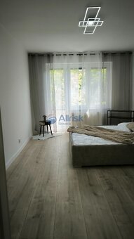 NADŠTANDARDNE NOVO ZREKONŠTRUOVANÝ 3 IZB. BYT S BALKÓNOM - O - 11
