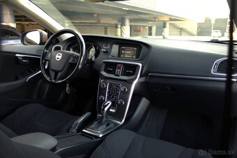 Volvo V40 D2 Powershift AT6 - 11
