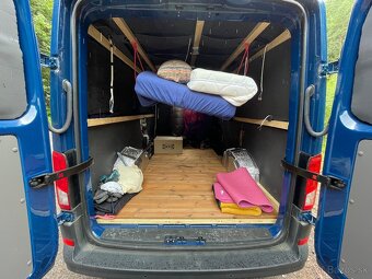 Predám Volkswagen Crafter stav ako nový - 11