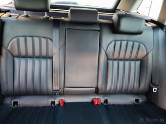 ŠKODA SUPERB COMBI 2.0 TDI 190K STYLE DSG EU6 - 11