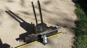 Záves na trojbod guľa na pripojenie náradia na agzat - 11