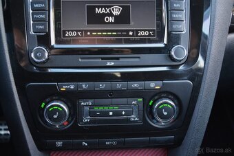 Škoda Octavia 1.8 Tsi Laurin & Klement - 11