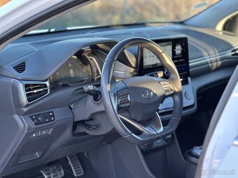 Hyundai Ioniq Berline Electric 39 kWh Hatchback 88kw 51TKM - 11