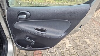 Peugeot 206 1.4 55 KW benzin 74178 km - 11