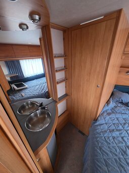 Obytny prives Adria Adiva 502UP - markiza - 11