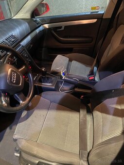 Audi A4b7 - 11