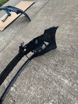 predni naraznik skoda superb 3 III 3v0 6xpdc cerny - 11