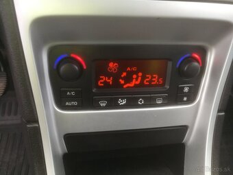 Peugeot 307 1,6 hdi - 11