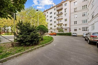 Domov, ktorý má dušu – 2 izb. na Družstevnej v Bratislave. - 11