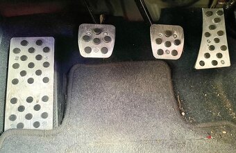 Honda Civic 1.6 VTEC 81kw 7g - 11