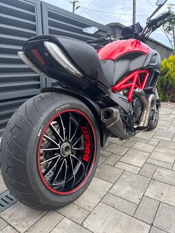 Ducati diavel 1200 Remus - 11