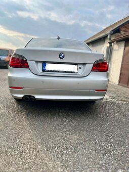 BMW E60 lci 525d 145 kw trojliter facelift - 11