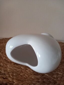 Biela keramická váza v tvare srdca 15x13x8 cm - 11