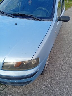 Fiat Punto 1.2L - 11