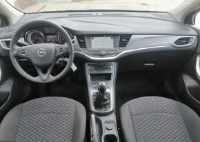 Opel Astra 1.2 Turbo benzín 81kW 2021 - 11