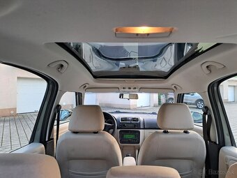 Škoda Roomster 1.6.16V 77 kW Elegance R.V.2009 - 11