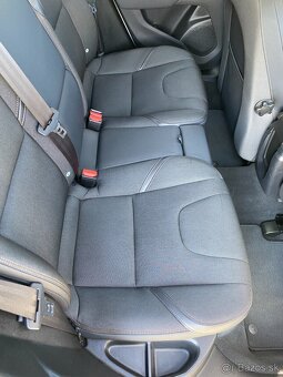 Volvo V40 Cross Country D2 Momentum Pro, Top stav. - 11