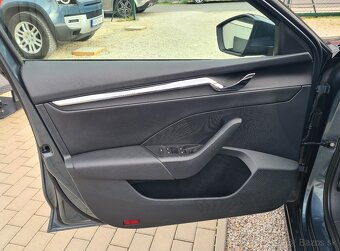 ŠKODA OCTAVIA 2.0 TDI SEDAN 4X4 DSG / MOŽNÝ ODPOČET DPH - 11