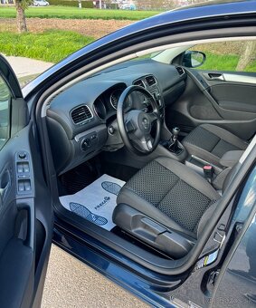 VOLKSWAGEN GOLF 2.0 TDI TRENDLINE - 11
