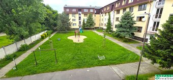 Na predaj veľkometrážny 3 izbový byt aj s garážou, Sereď - 11