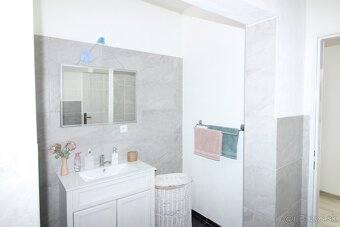 Rodinný dom na predaj, Liešťany - 11