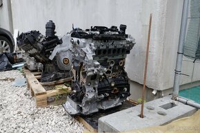 2x motor, diferenciál a prevodovka - AUDI VW - 11