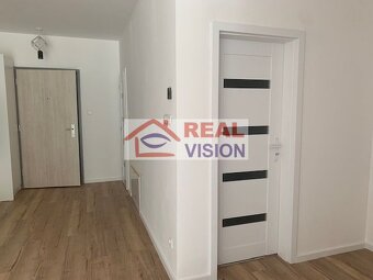 NOVOSTAVBA 2 izbový byt s balkónom, pivničnou kobkou, parkov - 11