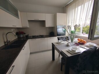 Predám trojizbový byt, 67,4 m2, Adam Trajan, Piešťany - 11