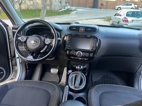 Soul 1,6 diesel 94 kw automat r.v.2013 - 11