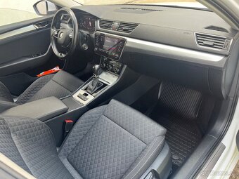 Škoda Superb Combi 2.0 Tdi SCR Ambition DSG - 11