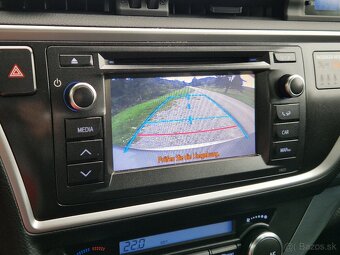 Toyota Auris 1.8 I VVT-i HybridSD Style - 11