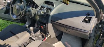 Renault Megane grandtour - 11