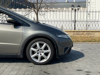 Honda Civic 1.8 VTEC, r. 2008, automat, STK 2/2027, 167k km - 11