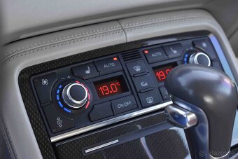 Audi S8 5.2 FSI V10 - 2008 B&O - 11