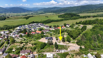 POZEMOK NA VÝSTAVBU RODINNÉHO DOMU V SLASKEJ - 11