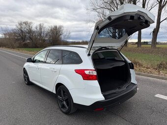 Ford Focus 1.6TdCi 85kw kombi - 11