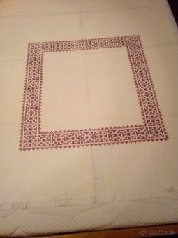 Ručne vyšívané obrusy 2 - 11