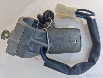 Náhradné diely po dedovi - 11