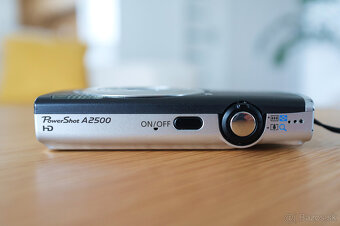 Canon PowerShot A2500 - 11