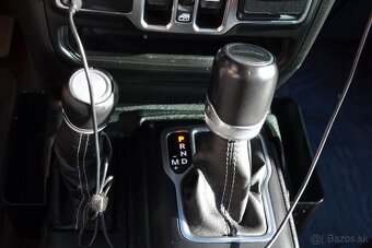 Jeep Gladiator 3.0 CRD Overland 4WD A/T - 11