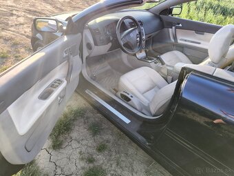 Volvo C70 D5 – spoľahlivý kabriolet s výkonným motorom - 11