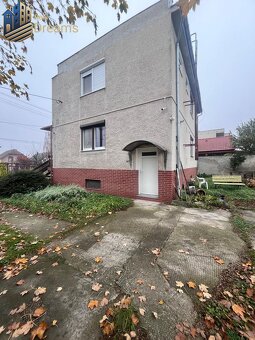 PRIESTRANNÝ 7-IZBOVÝ RODINNÝ DOM S VEĽKÝM POZEMKOM V DLHEJ N - 11